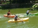 Kayaks en laguna de biocentro